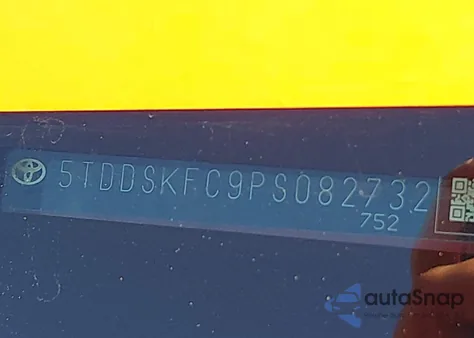 2023 Toyota Sienna Xse from USA, damaged, VIN 5TDDSKFC9PS082732